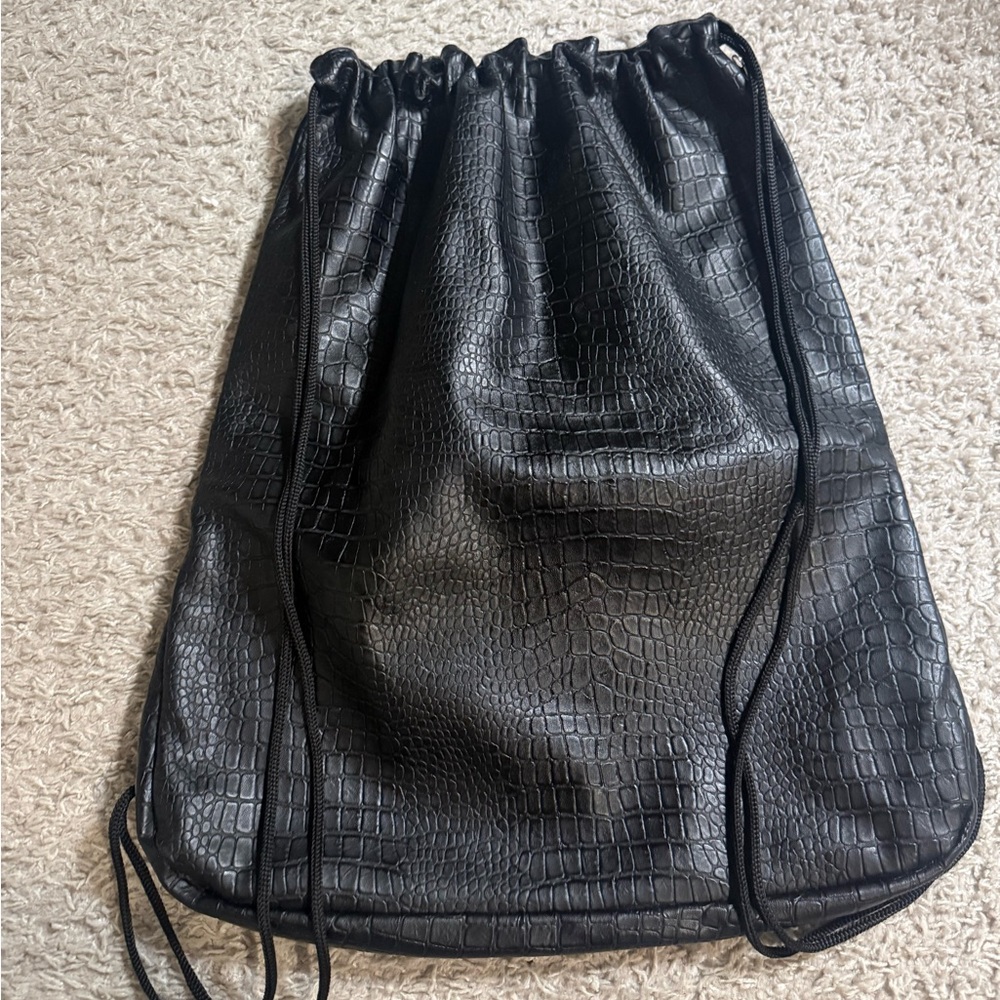 Disney Black Textured Backpack - Picture 3 of 6